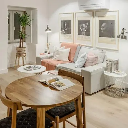 Peace Of Mind No Centro De Lx Διαμέρισμα